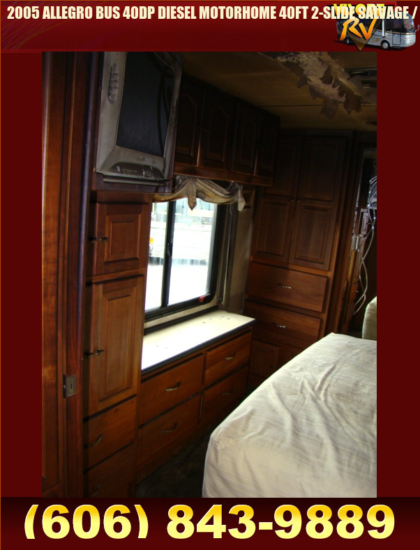 RVs_Campers_Motorhomes_Sales_-_Rentals