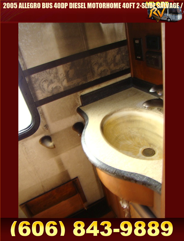 RVs_Campers_Motorhomes_Sales_-_Rentals