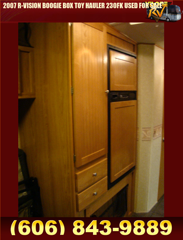 Salvage RV Parts 2007 RVISION BOOGIE BOX TOY HAULER 230FK USED FOR