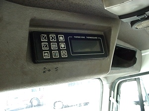 1998 INTERNATIONAL 4700 DT 466E DIESEL 18FT REFER BOX FOR SALE