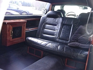 LIMO RENTAL LONDON / CORBIN CADILLAC DEVILLE LIMO FOR RENT