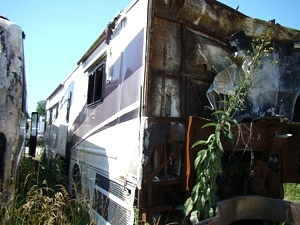 2001 AMERICAN DREAM BY FLEETWOOD.USED PARTS FOR SALE.