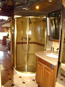 1999 PREVOST COUNTRY COACH XL45 PREVOST FOR SALE 
