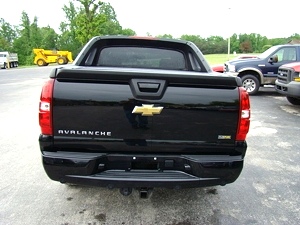 2008 CHEVROLET AVALANCHE Z71 4X4 WRECKED ** BEING REPAIRED **