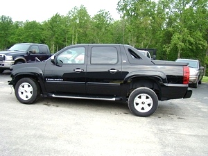 2008 CHEVROLET AVALANCHE Z71 4X4 WRECKED ** BEING REPAIRED **