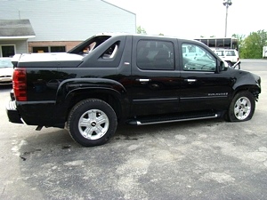 2008 CHEVROLET AVALANCHE Z71 4X4 WRECKED ** BEING REPAIRED **