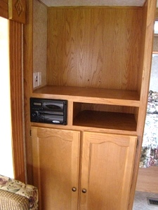 2007 KEYSTONE SPRINGDALE 28FT 1 SLIDE TRAVEL TRAILER FOR SALE