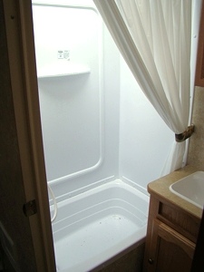 2007 KEYSTONE SPRINGDALE 28FT 1 SLIDE TRAVEL TRAILER FOR SALE