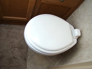 2007 KEYSTONE SPRINGDALE 28FT 1 SLIDE TRAVEL TRAILER FOR SALE