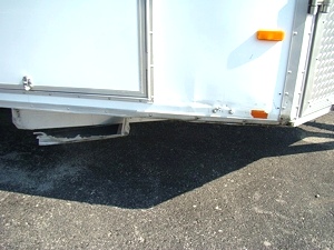 2009 RANCE ROUGH RIDER ALUMINUM INCLOSED TRAILER 