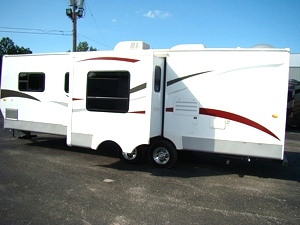 2009 PLAY-MOR 30FT 1 SLIDE TRAVEL TRAILER FOR SALE (BUNKS)