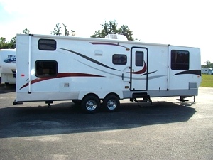 2009 PLAY-MOR 30FT 1 SLIDE TRAVEL TRAILER FOR SALE (BUNKS)