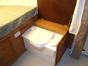 2005 COACHMEN CLIPPER 1270ST CLASSIC POP-UP FOR SALE