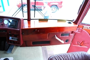 1996 PREVOST XL45 PARLIAMENT CONVERSION USED PREVOST BUS FOR SALE