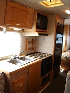 2000 REXHALL VISION 26 FT CLASS A MOTORHOME FOR SALE MODEL V26