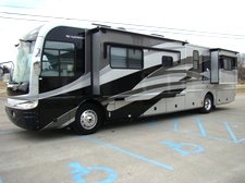 2005 FLEETWOOD REVOLUTION 40 FT 2-SLIDE CLASS A DIESEL MOTORHOME
