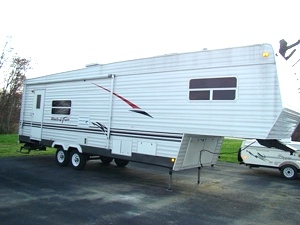 2005 TL INDUSTRIES FIFTHWHEEL 32FT TOY HAULER FOR SALE
