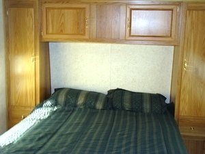 2005 TL INDUSTRIES FIFTHWHEEL 32FT TOY HAULER FOR SALE