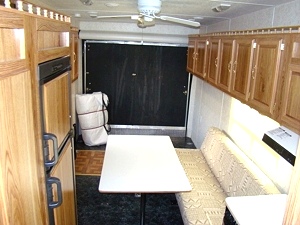 2005 TL INDUSTRIES FIFTHWHEEL 32FT TOY HAULER FOR SALE