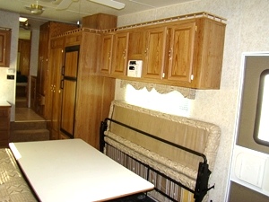 2005 TL INDUSTRIES FIFTHWHEEL 32FT TOY HAULER FOR SALE