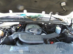 2002 CHEVROLET SUBURBAN LT 4X4 SELL WHOLE OR SELL USED PARTS