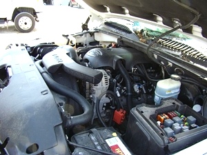2002 CHEVROLET SUBURBAN LT 4X4 SELL WHOLE OR SELL USED PARTS