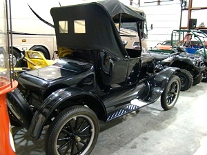 1925 FORD MODEL T  CONVERTIBLE COLLECTOR CARS FOR SALE
