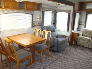2003 Wilderness Fifthwheel 33 FT 3-Slide Used For Sale