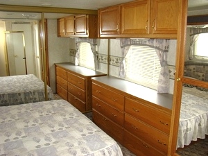 2003 Wilderness Fifthwheel 33 FT 3-Slide Used For Sale
