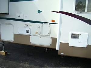 2003 Wilderness Fifthwheel 33 FT 3-Slide Used For Sale