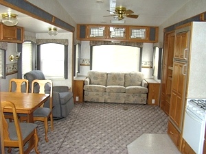 2003 Wilderness Fifthwheel 33 FT 3-Slide Used For Sale