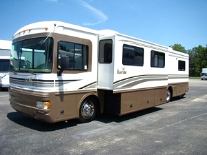 2000 FLEETWOOD BOUNDER 39Z DIESEL 39FT 1 SLIDE