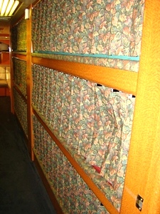 2000 PREVOST H3 45 ENTERTAINER / 12 BUNKS. FOR SALE OR LEASE