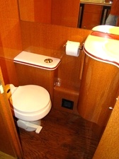 2001 PREVOST H3 45 ENTERTAINER / 12 BUNKS. FOR SALE OR LEASE