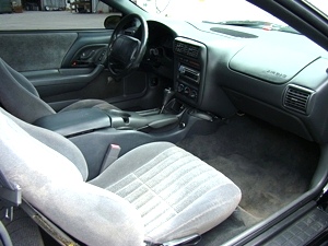 1996 CHEVROLET CAMARO 2-DOOR COUPE