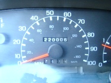 2003 FORD F650 FLAT BED CUMMINS DIESEL