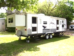 2007 AMERI-CAMP 32FT 2-SLIDE TRAVEL TRAILERS FOR SALE