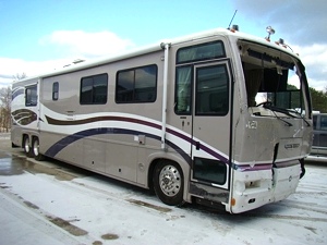 2000 GULF STREAM TOUR MASTER SERIES M-8430 FOR SALE - DAMAGED / REPAIRABLE MOTORHOME