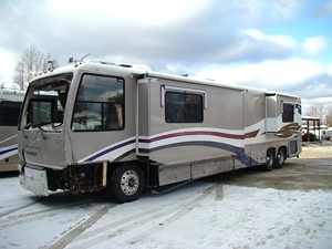 2000 GULF STREAM TOUR MASTER SERIES M-8430 FOR SALE - DAMAGED / REPAIRABLE MOTORHOME