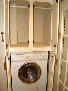 2000 GULF STREAM TOUR MASTER SERIES M-8430 FOR SALE - DAMAGED / REPAIRABLE MOTORHOME