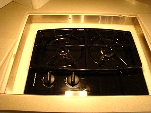 2000 GULF STREAM TOUR MASTER SERIES M-8430 FOR SALE - DAMAGED / REPAIRABLE MOTORHOME