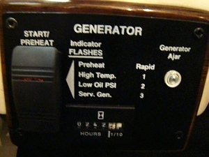 2000 GULF STREAM TOUR MASTER SERIES M-8430 FOR SALE - DAMAGED / REPAIRABLE MOTORHOME