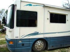 2001 ISLANDER BY NATIONAL MODEL 9400 PARTS UNIT - RV PARTS FOR SALE