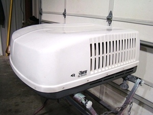 USED Dometic Duo Therm 13500 BTU RV Air Conditioner For Sale