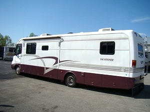 USED RV SURPLUS SALVAGE PARTS FOR SALE 2000 HOLIDAY RAMBLER VACATIONER PARTS 