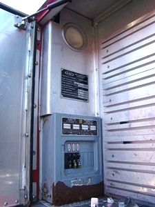 1998 E-ONE FIRE TRUCK PUMPER WITH FOAM SYSTEM FOR SALE