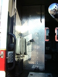 1998 E-ONE FIRE TRUCK PUMPER WITH FOAM SYSTEM FOR SALE