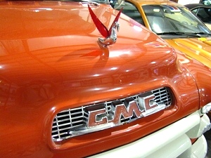 1956 GMC MODEL 100 STEPSIDE PICKUP TRUCK FOR SALE