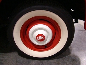1956 GMC MODEL 100 STEPSIDE PICKUP TRUCK FOR SALE