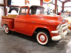 1956 GMC MODEL 100 STEPSIDE PICKUP TRUCK FOR SALE